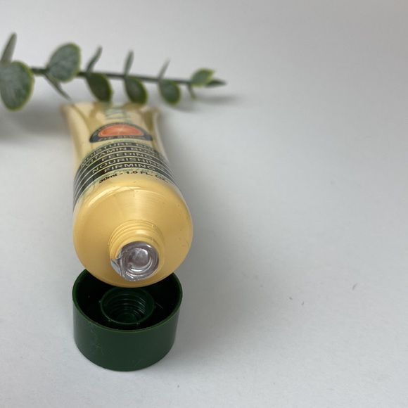 Mudmasky eye serum vitamin-infused NEW! 30 ml./1 fl.oz. - Picture 10 of 11